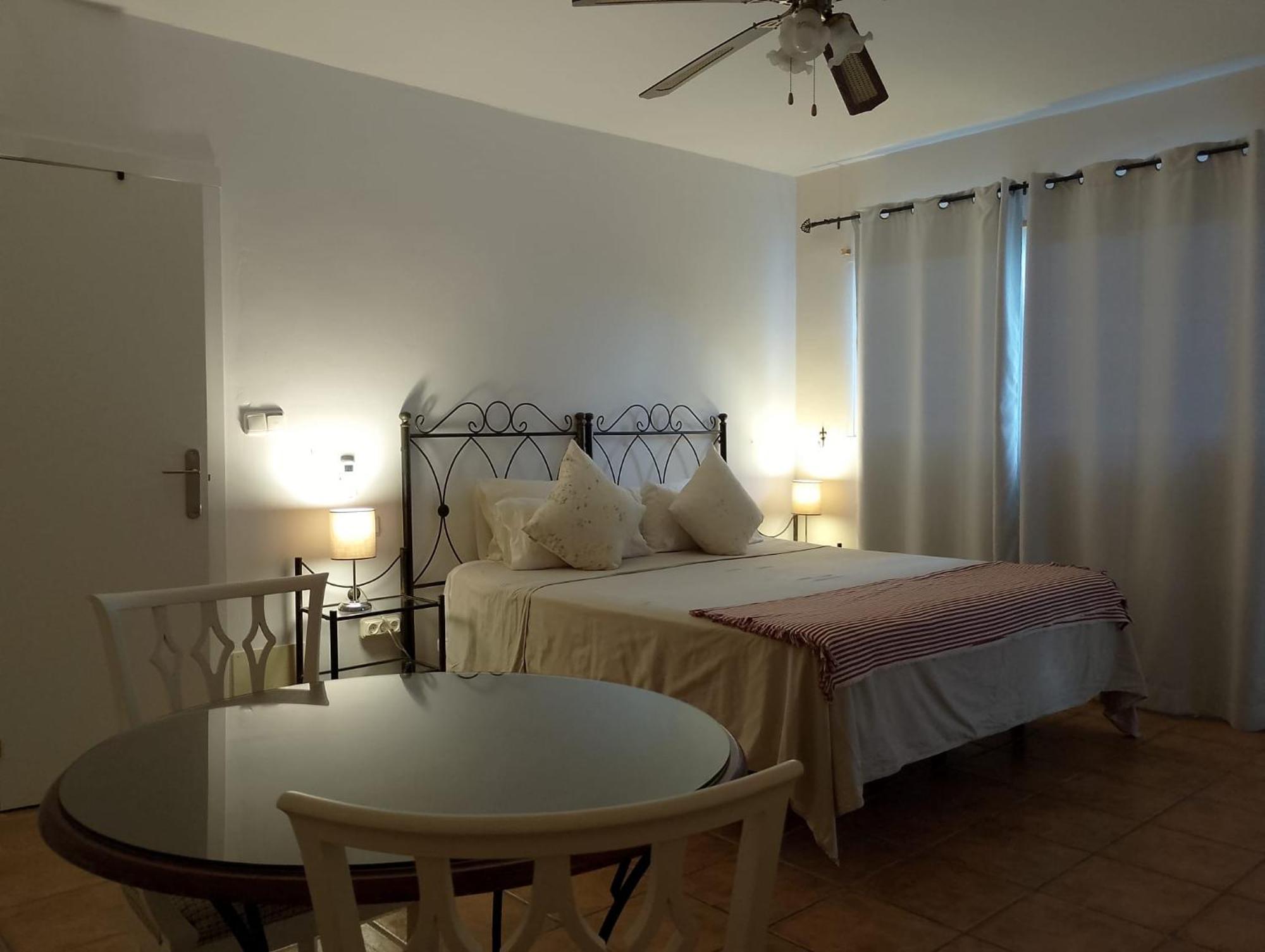 Villa Tranquilla Estepona Bagian luar foto
