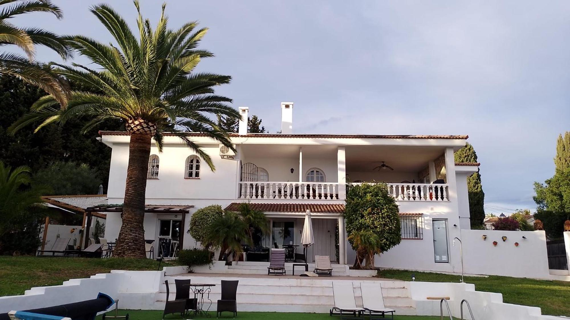 Villa Tranquilla Estepona Bagian luar foto