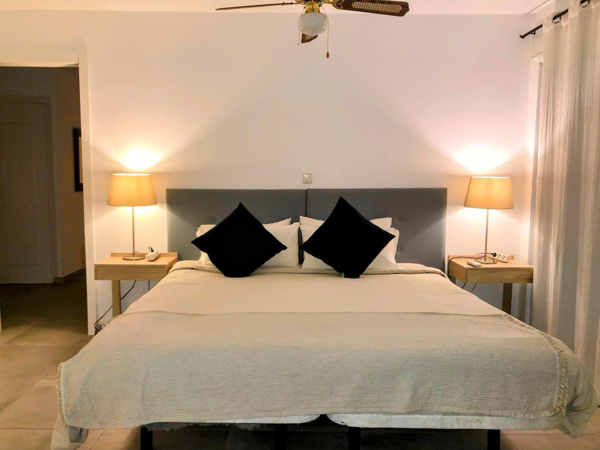 Villa Tranquilla Estepona Bagian luar foto