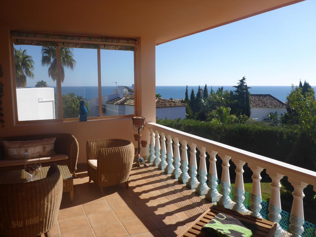 Villa Tranquilla Estepona Bagian luar foto