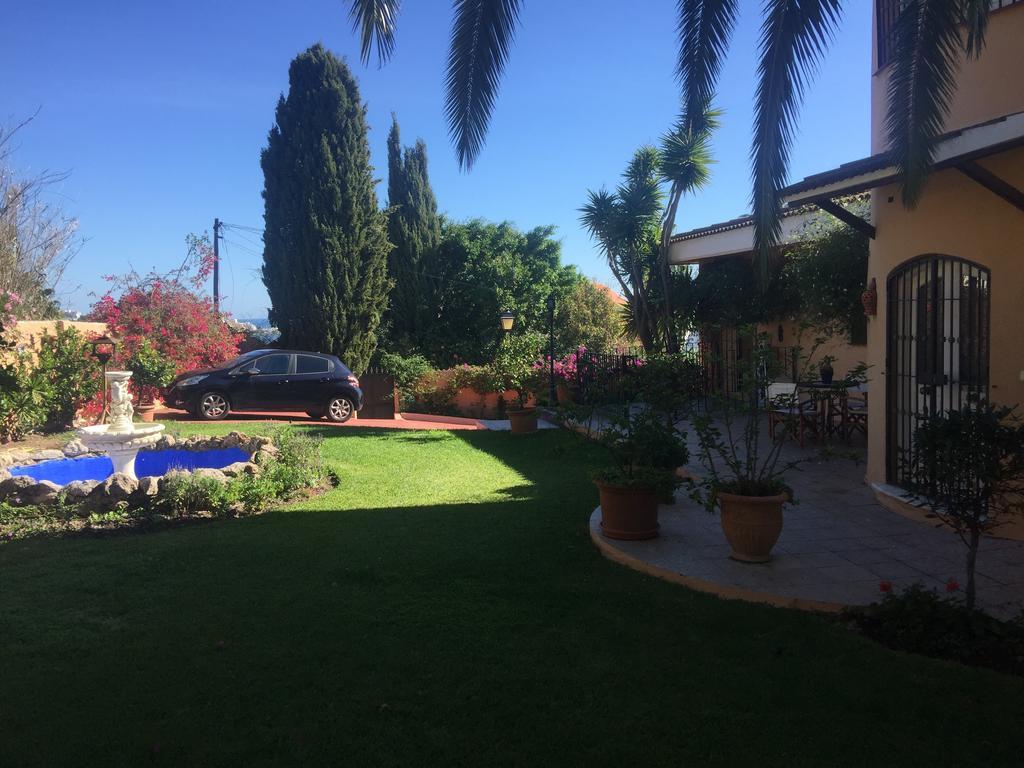 Villa Tranquilla Estepona Bagian luar foto